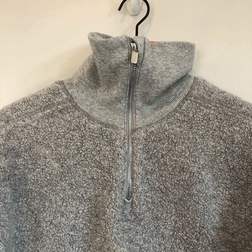 Lululemon Stand Out Sherpa 1/2 Zip - Picture 2 of 11